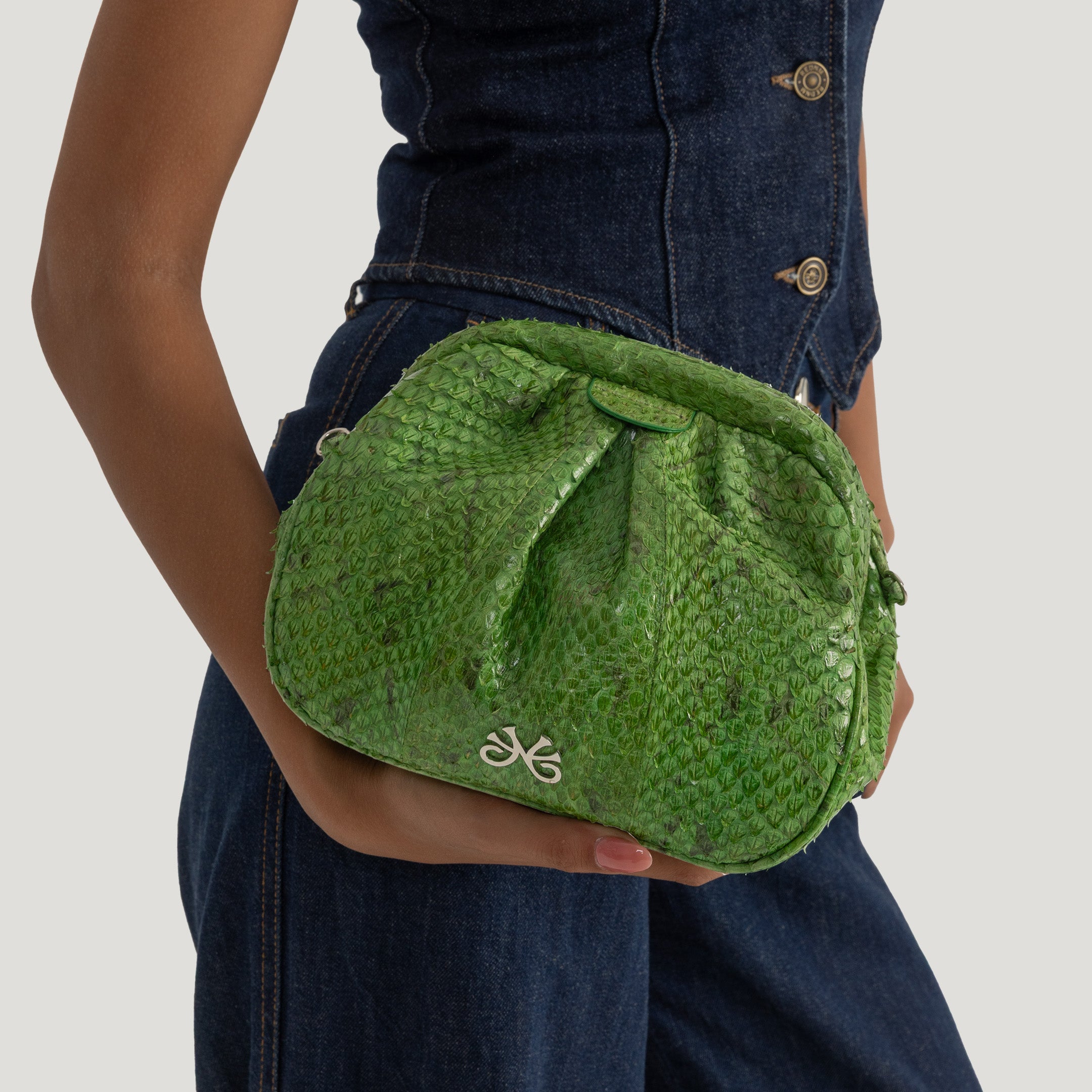 Cassino Clutch