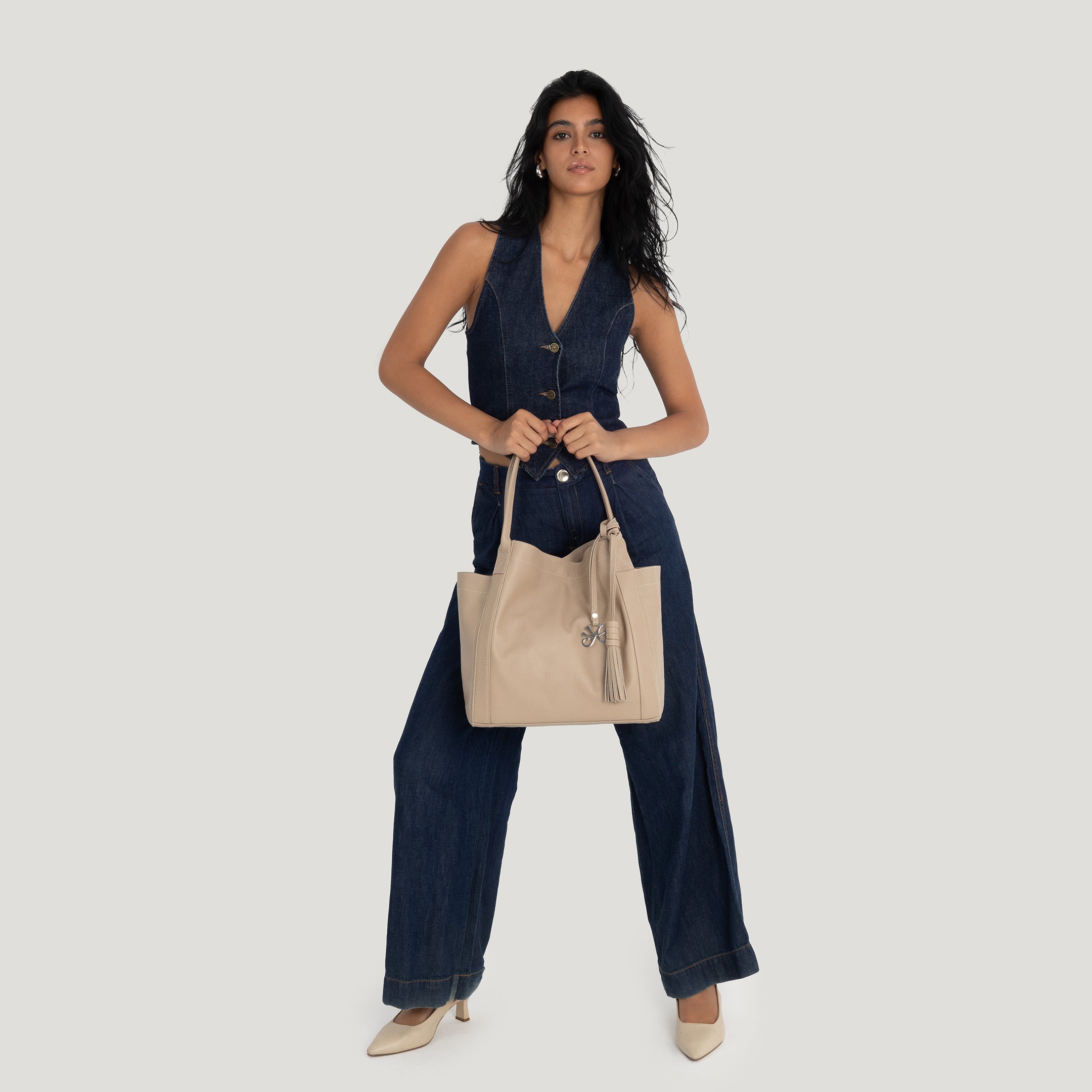 حقيبة كورنيش