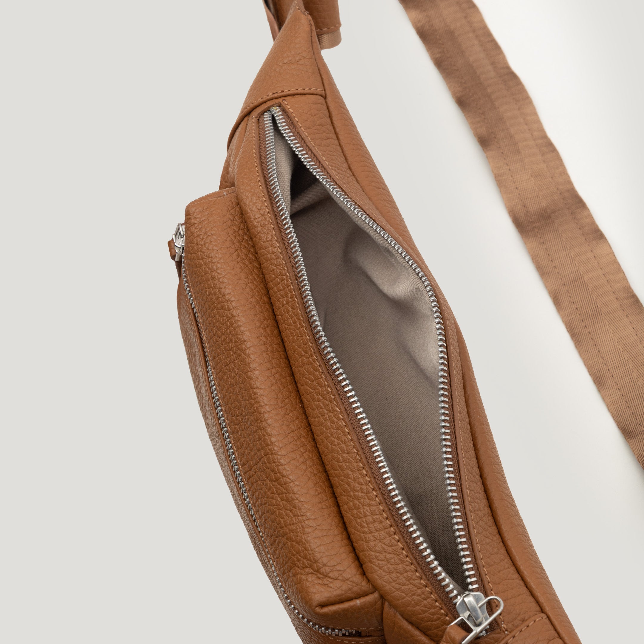 حقيبة السلطان كروس بودي