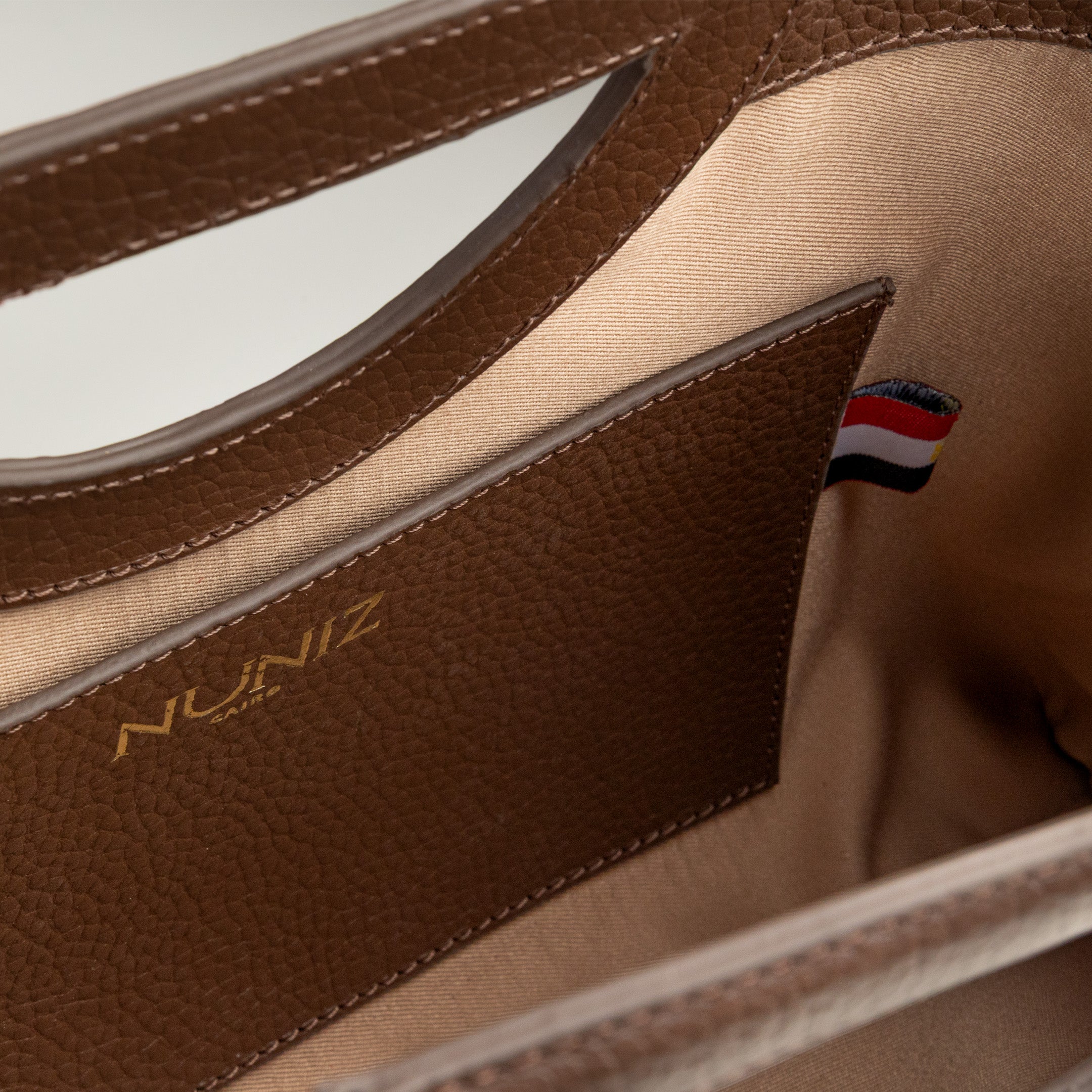 Oud Clutch
