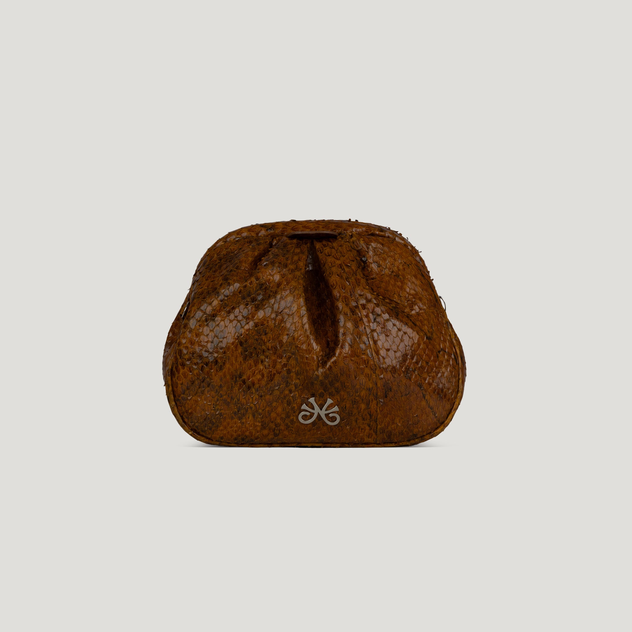 Cassino Clutch