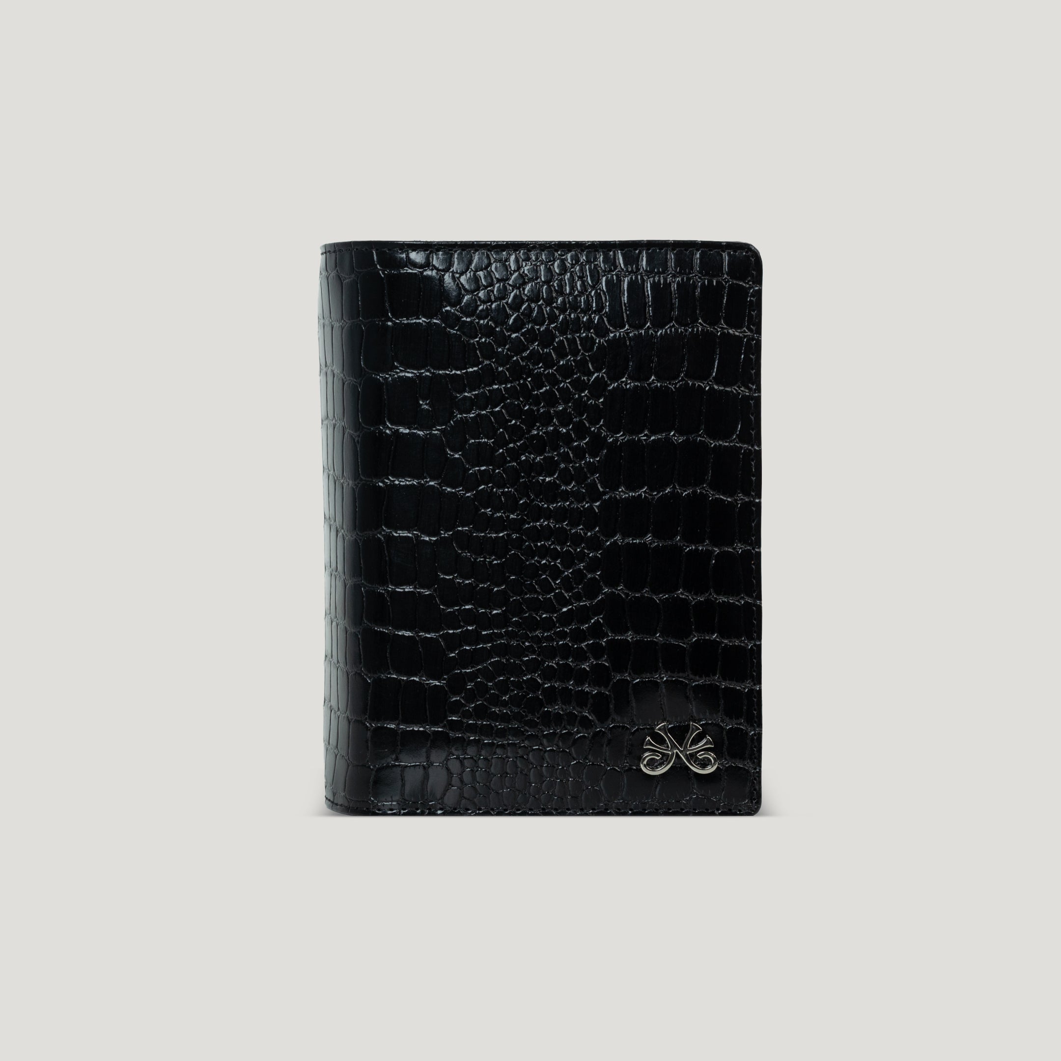 Passport Cover in Crocodile