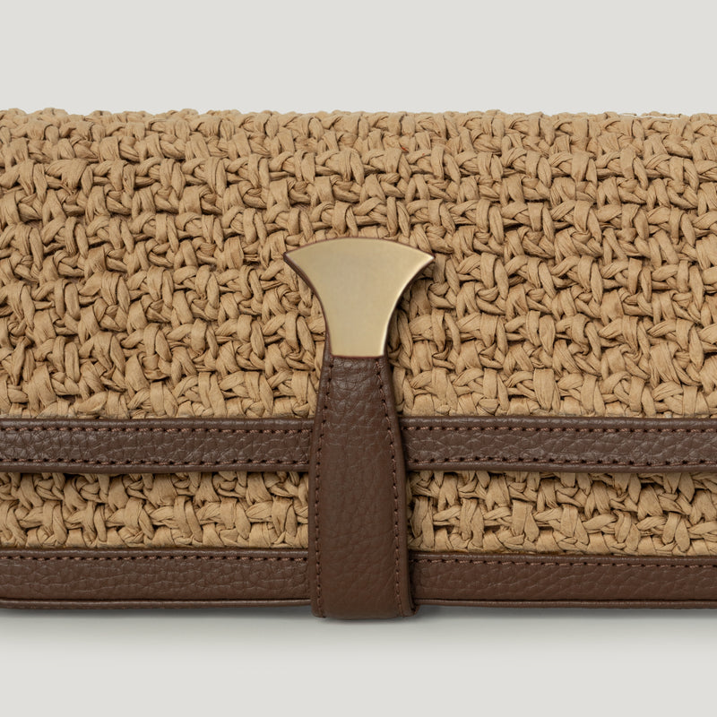 Shamandoura in Raffia