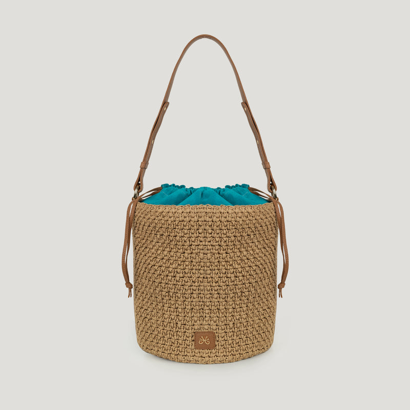 Samra in Raffia